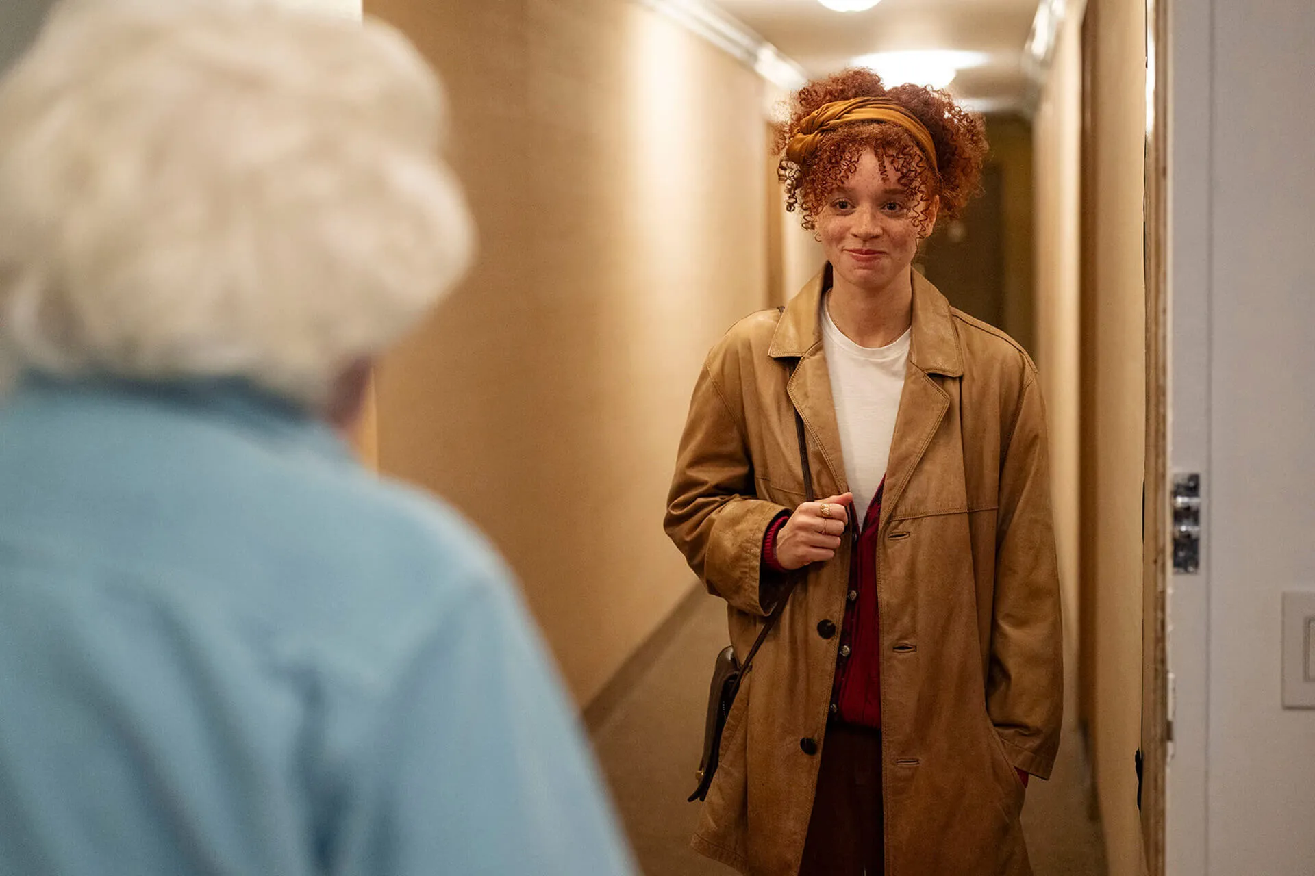 エレノアとニナの割廊シーン